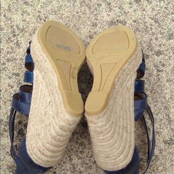 New Mond Italy leather espadrille wedges. Size 7 - Picture 4 of 5